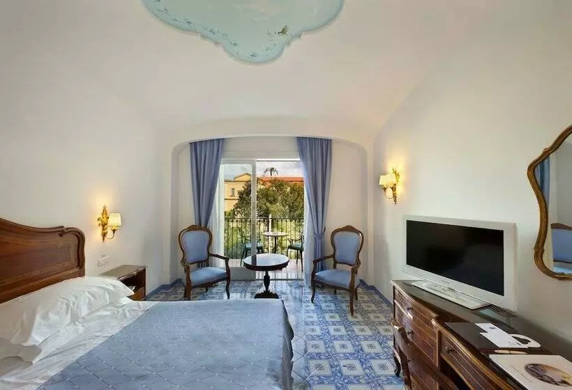 اتاق کلاسیک با چشم‌انداز شهر, Grand Hotel La Favorita