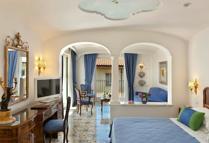 جناح جونيور مطل على الحديقة, Grand Hotel La Favorita