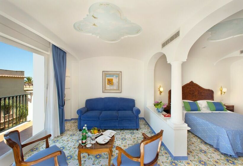 带园景的小型套房, Grand Hotel La Favorita
