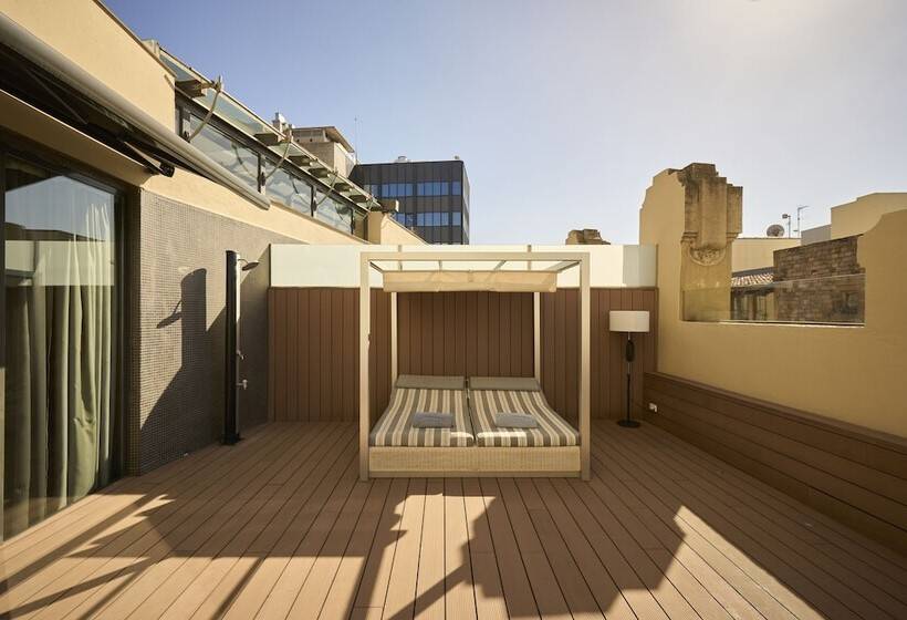 Номер Deluxe, Catalonia Catedral