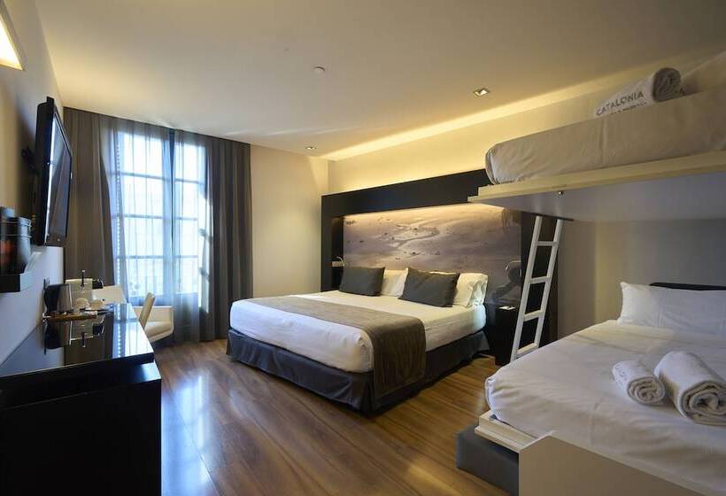 Семейный Номер, Catalonia Catedral