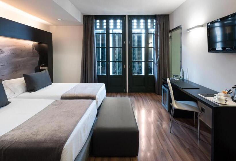 Номер Superior, Catalonia Catedral