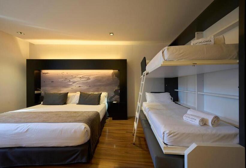 Семейный Номер, Catalonia Catedral