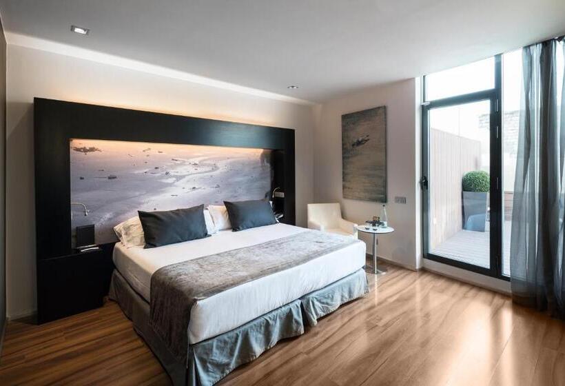 Номер Superior, Catalonia Catedral