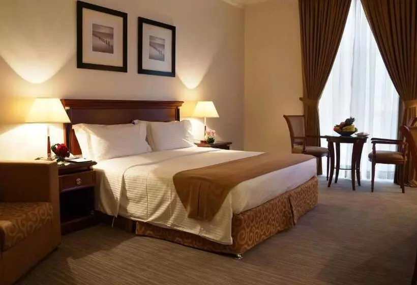 اتاق استاندارد با تخت بزرگ, Executives Hotel   Olaya