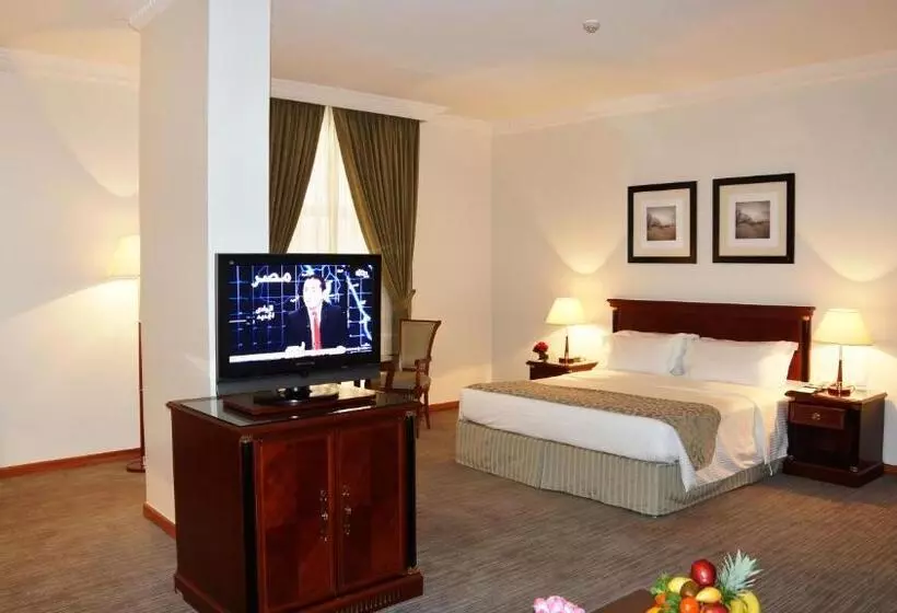 سوئیت جونیور با ماساژ آبی, Executives Hotel   Olaya