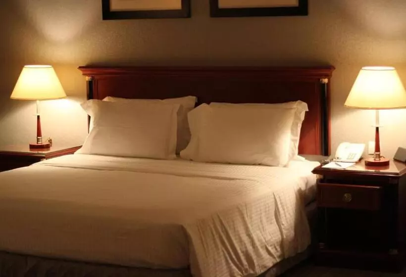 سوییت جونیور, Executives Hotel   Olaya