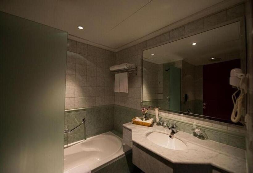 Júnior Suíte com Hidromassagem, Executives Hotel   Olaya