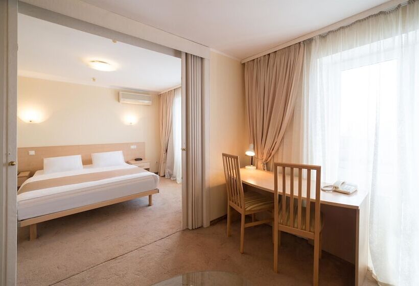 سوییت جونیور, Express