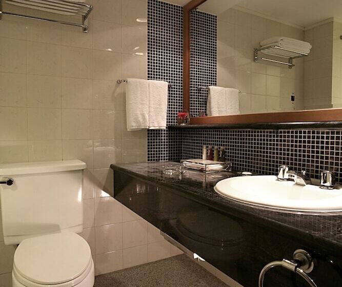 سوییت سوپریور, Xi An Dajing Castle