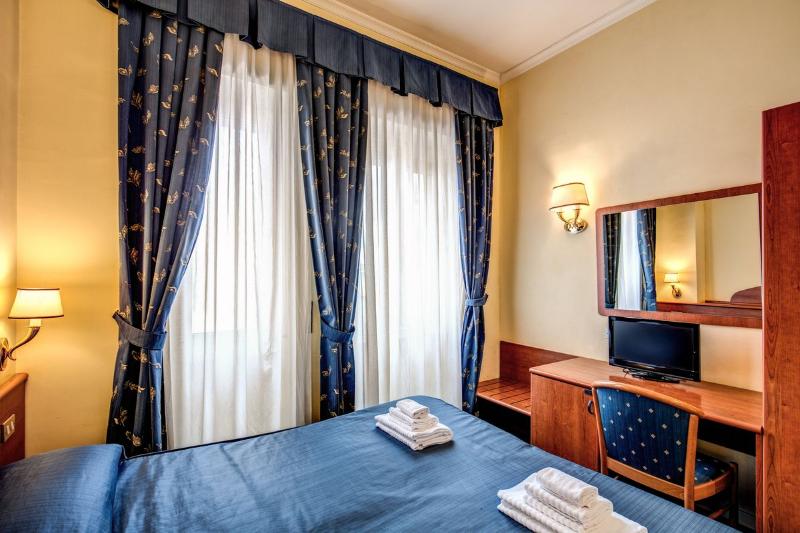 חדר סטנדרט, Laura