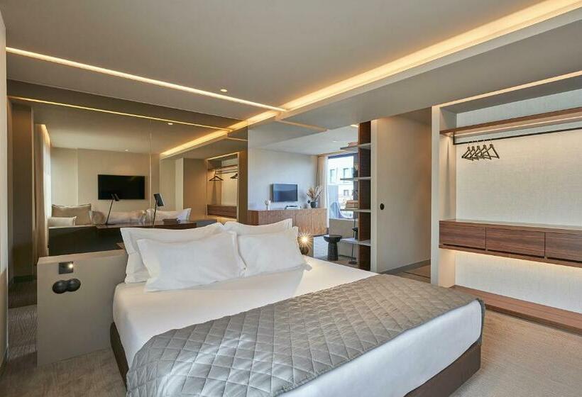 سوییت, Portobay Teatro