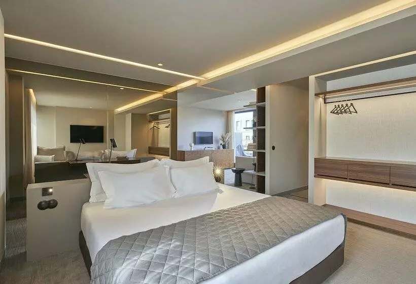 سوییت, Portobay Teatro