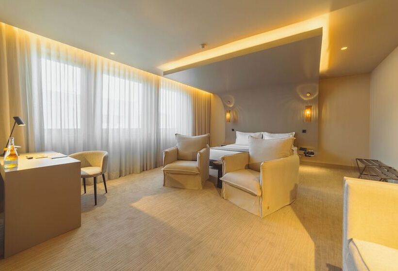 سوییت, Portobay Teatro