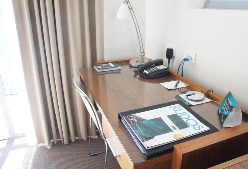 إستوديو قياسى, Quest Chermside