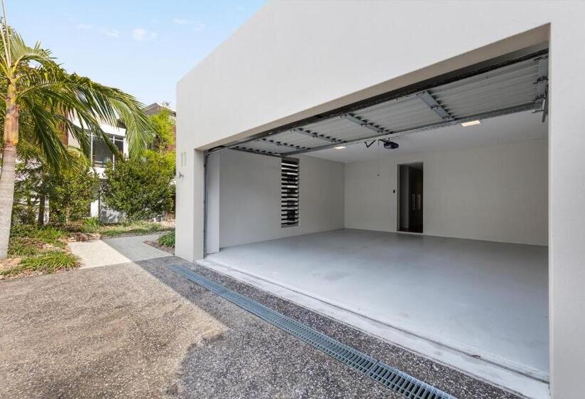 Вилла Deluxe 3 Спальни, Racv Noosa Resort