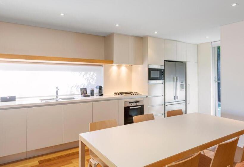 Вилла 3 Спальни, Racv Noosa Resort