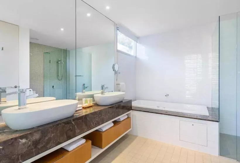 ویلای 3 خوابه, Racv Noosa Resort