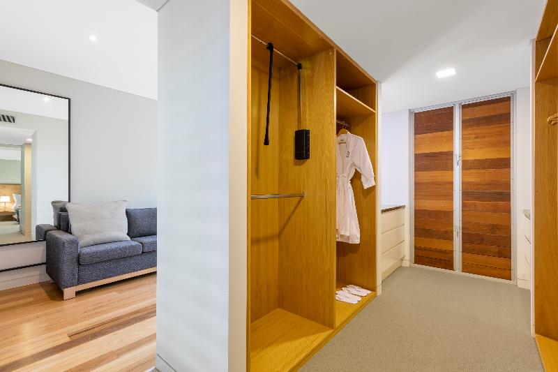 Вилла 3 Спальни, Racv Noosa Resort