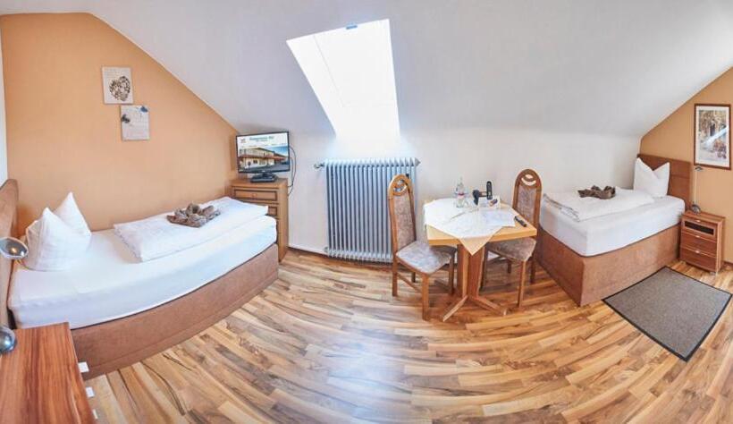 スタンダードルーム, Rammersweier Hof