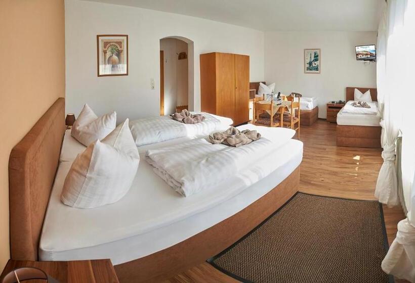 スタンダード4人部屋, Rammersweier Hof