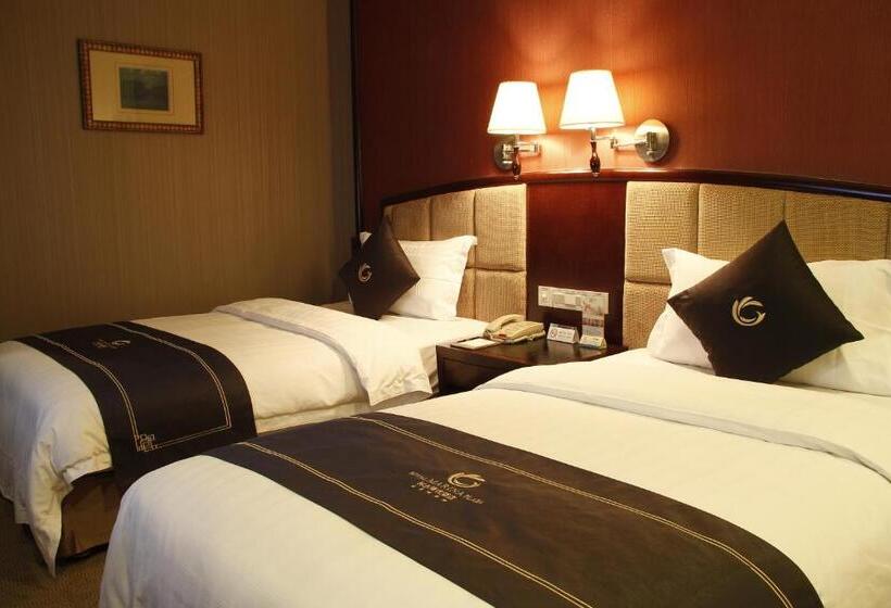 Номер Superior, The Royal Marina Plaza Hotel Guangzhou