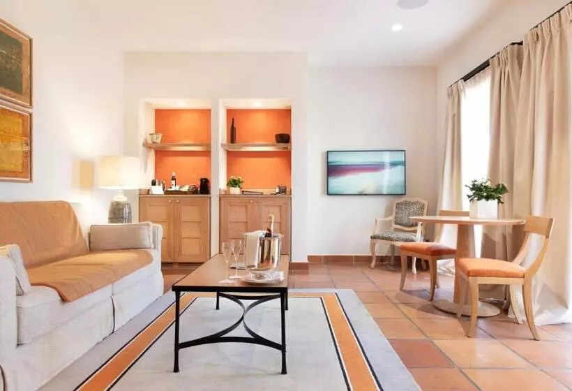 Suite Premium, Terre Blanche Hotel Spa Golf Resort