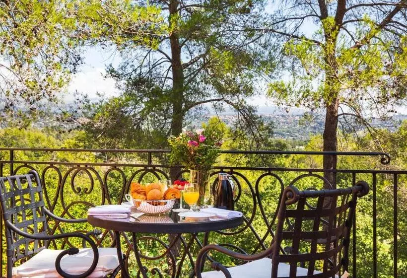 Suite Premium, Terre Blanche Hotel Spa Golf Resort