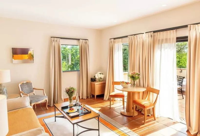 Suite Premium, Terre Blanche Hotel Spa Golf Resort