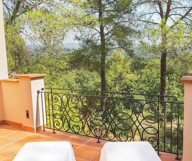 Suite Premium, Terre Blanche Hotel Spa Golf Resort