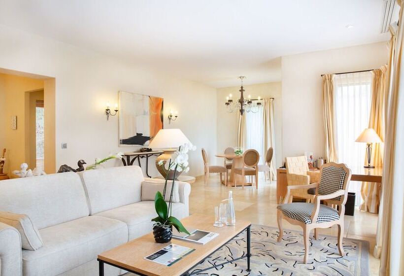 单卧高级别墅, Terre Blanche Hotel Spa Golf Resort