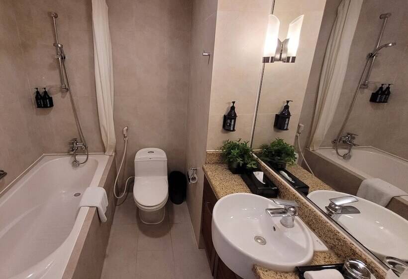 استودیو اجرایی, Wil Que Westlake Hotel & Residences