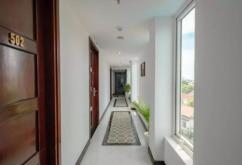اتاق لوکس خانوادگی, Vina Hotel Hue