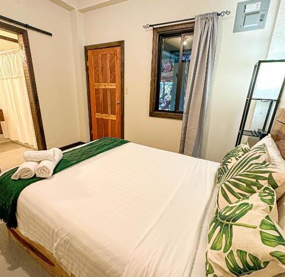 סוויטה דלוקס, Bella S Backpackers Hostel