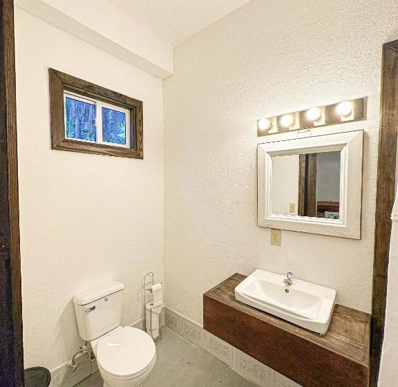 סוויטה דלוקס, Bella S Backpackers Hostel