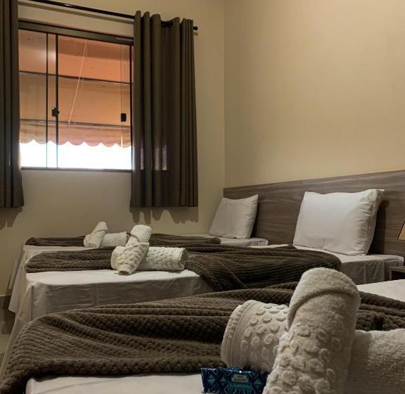 غرفة كومفورت ثلاثية, Pousada Montanhas Das Gerais