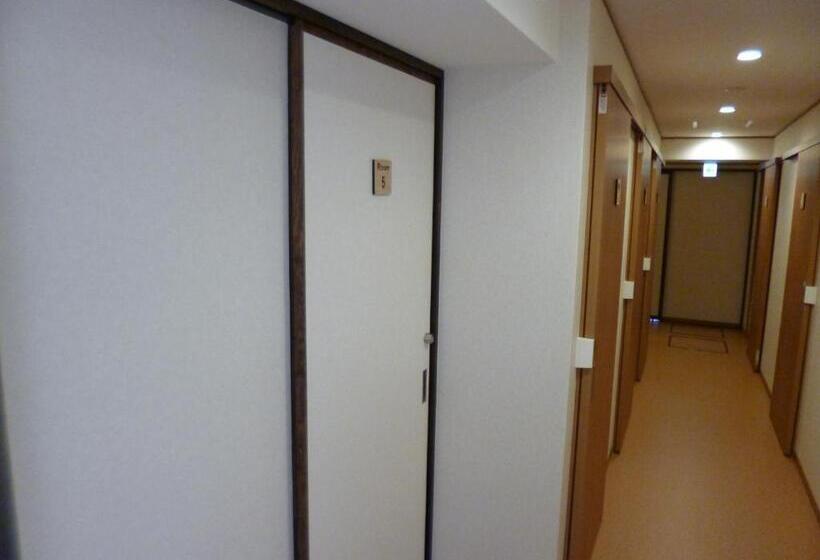 Familjerum, ホステルたつみや