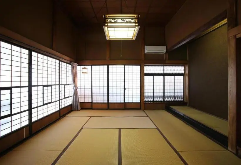 スタンダード４人部屋, やどバーtatsuji