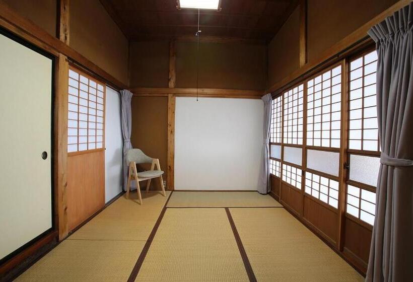 Quarto Estandar, やどバーtatsuji