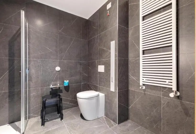 اتاق استاندارد برای معلولان, B&B Hotel Brescia