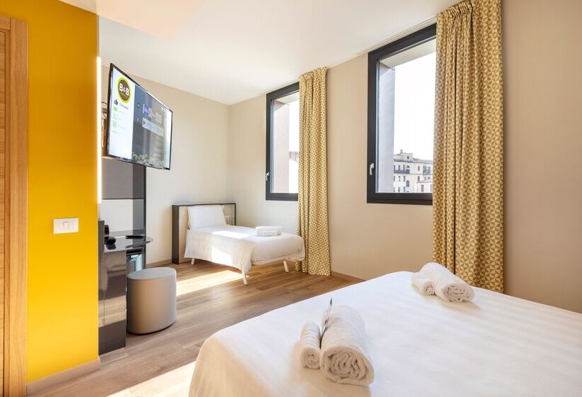חדר סטנדרט לשלושה, B&B Brescia
