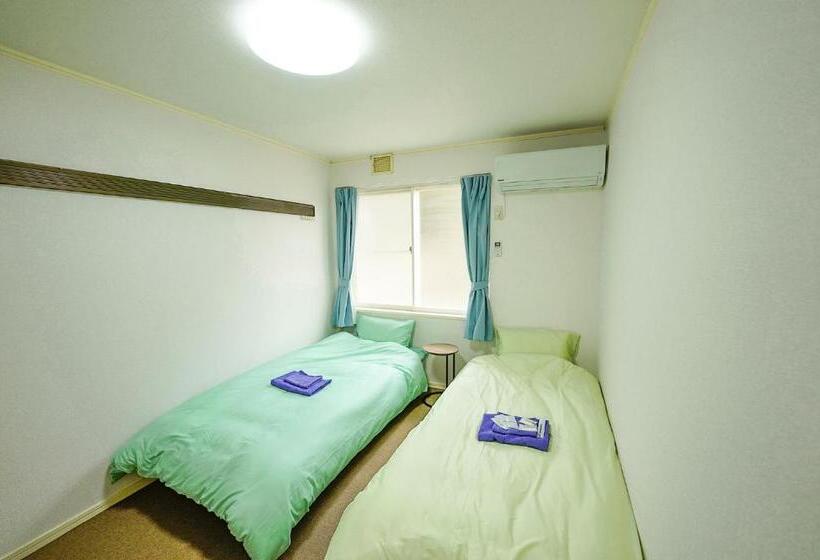 Budget Værelse, 成田スカイパークイン芝山