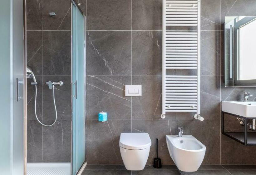 اتاق استاندارد یک نفره, B&B Brescia