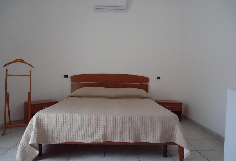 اتاق استاندارد, Affittacamere Gelindo