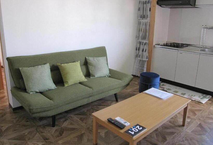 Standard Neljän Hengen Huone, ホテル ハイビスヤブ