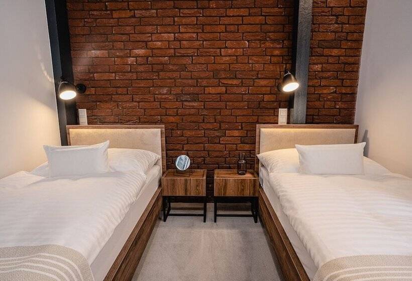 Standard Szoba, Garni Hotel Dock Bratislava