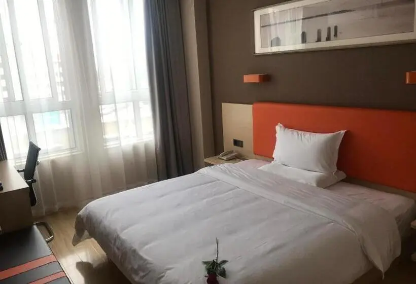 キングサイズベッドのスタンダードルーム, 7days Premium Huai An Hexia Ancient Town Zhou Enlai Former Residence Branch