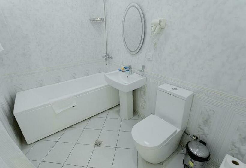 סוויטה, Royal Hotel Samarkand