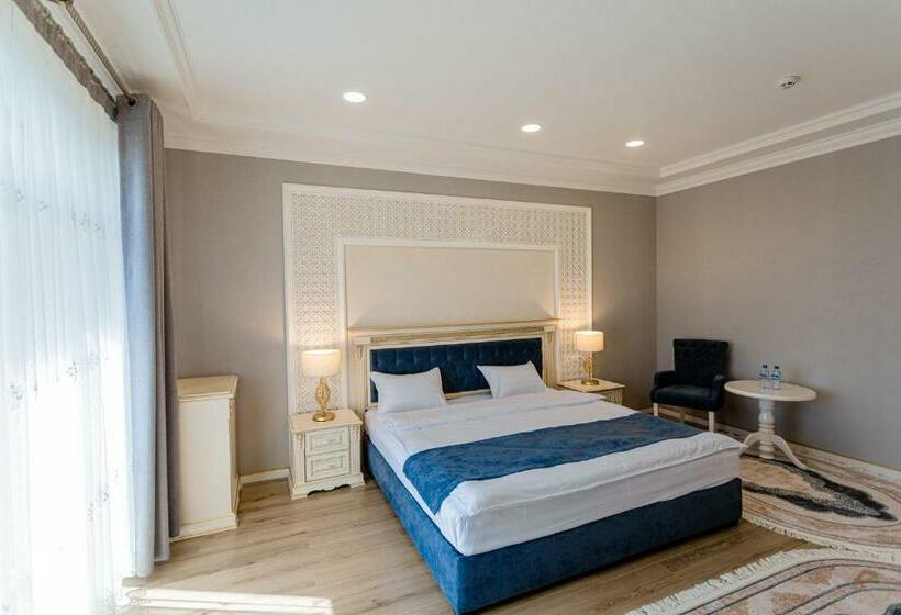 סוויטה, Royal Hotel Samarkand