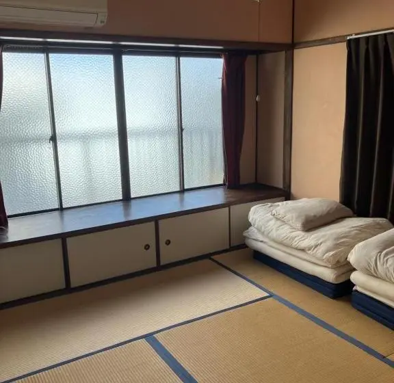 スタンダードルーム, 尾道ゲストハウス シータ村
